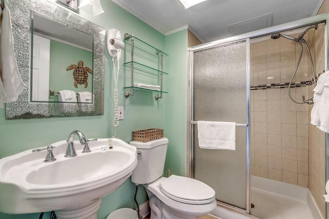Вилла Oceanfront 2Br At Blue Water Миртл-Бич Экстерьер фото