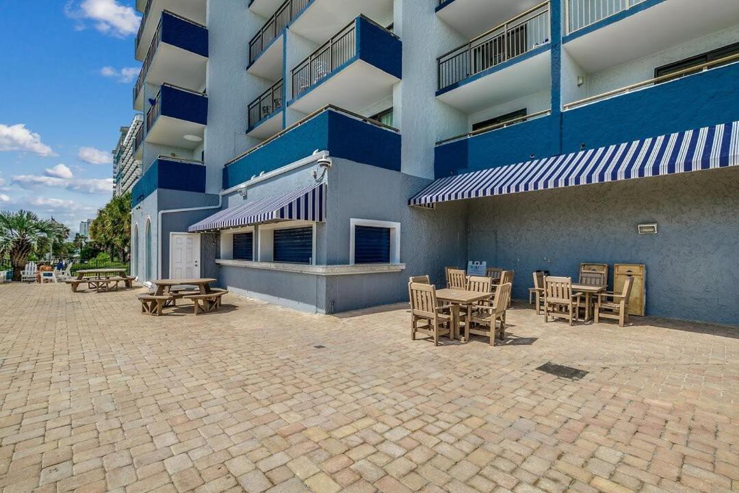 Вилла Oceanfront 2Br At Blue Water Миртл-Бич Экстерьер фото